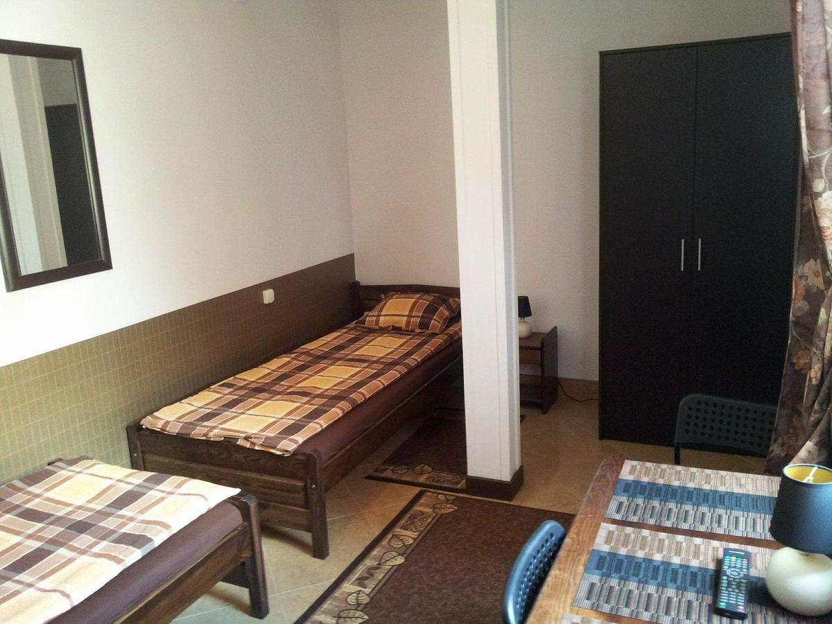 Hostel Maxim Βαρσοβία Εξωτερικό φωτογραφία